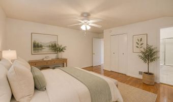 9603 WADSWORTH Dr, Bethesda, MD 20817