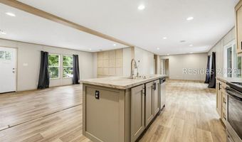 96 Sams Point Rd, Beaufort, SC 29907