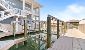 134 Bay Harbor Dr, Aransas Pass, TX 78336