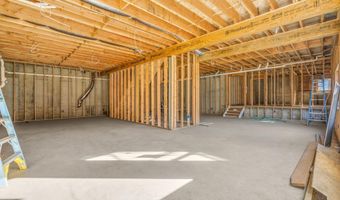 154- B Long Meadow Hill Rd, Brookfield, CT 06804