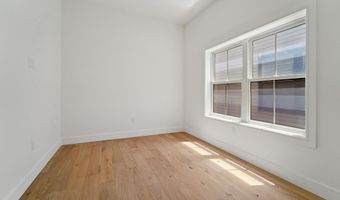 90 E 27TH St 2, Bayonne, NJ 07002