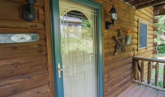 123 Richards Ln, Abbot, ME 04406