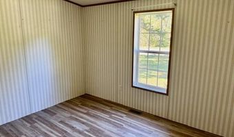 21 Brighton Rd, Athens, ME 04912