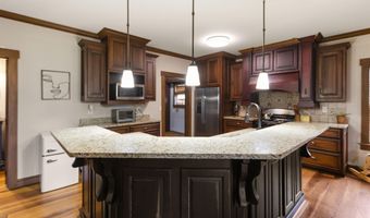 97 Corinth Rd, Albertville, AL 35951