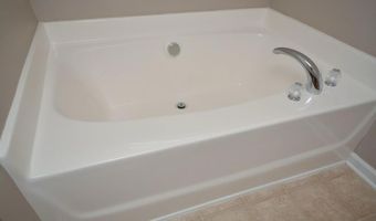 408 Sweeny Ct, Boiling Springs, SC 29316