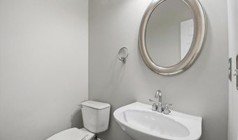 1045 Mayfield Manor Dr, Alpharetta, GA 30009