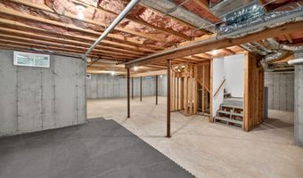 5 Blue Meadow Ct 5, Bourne, MA 02532