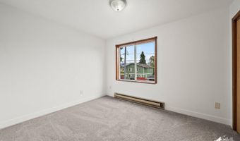 424 E Manor Ave, Anchorage, AK 99501