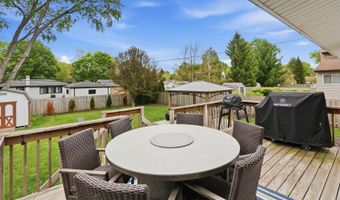 25 N Prindle Ave, Arlington Heights, IL 60004