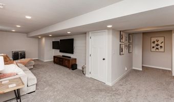 3222 NW 29th St, Ankeny, IA 50023