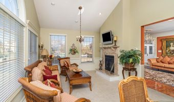 30 Ridgeview Way, Allentown, NJ 08501