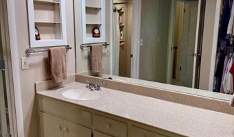 2822 Country Club Dr, Atlantic, IA 50022