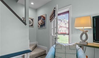 97 Narragansett Ave C4, Newport, RI 02840