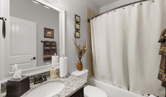 197 Colfax Dr, Boiling Springs, SC 29316
