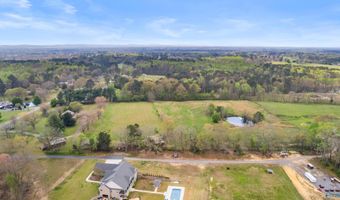 2072 Walnut St, Albertville, AL 35950