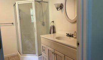 94 Brets Rd, Brattleboro, VT 05301
