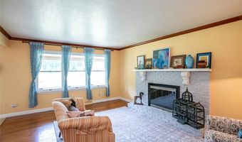 3090 Sourek Rd, Akron, OH 44333