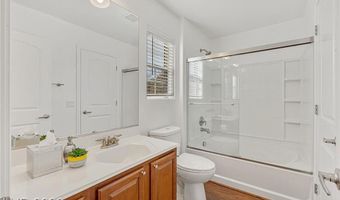 8253 Timely Treasures Ave, Las Vegas, NV 89178