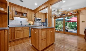 1304 BRYAN POINT Rd, Accokeek, MD 20607