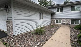 1123 Glades Dr, Altoona, WI 54720