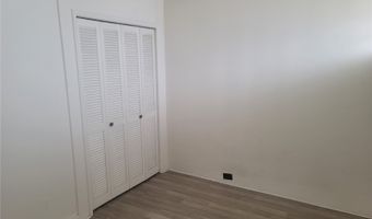 620 Mccully St 808, Honolulu, HI 96826