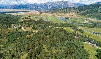 791 LONESOME DOVE Trl, Alpine, WY 83128