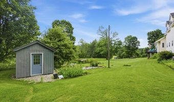 405 Old W Rd, Arlington, VT 05250