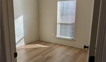 9715 KINGLET Dr, Baton Rouge, LA 70809