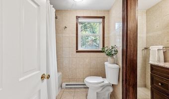 194 Paine St, Bellingham, MA 02019