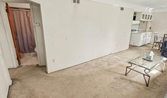 6350 Robinson Ave, Allen Park, MI 48101