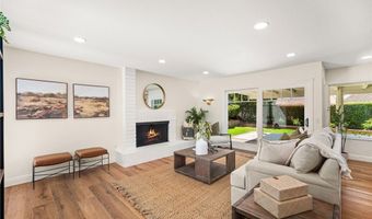 719 S Goldfinch Way, Anaheim, CA 92807