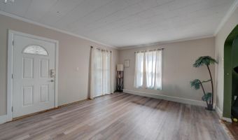 701 Tenney Ave, Amherst, OH 44001