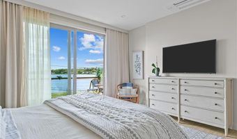82 Ellery Rd, Newport, RI 02840