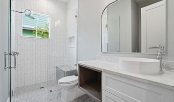 340 9TH St, Atlantic Beach, FL 32233