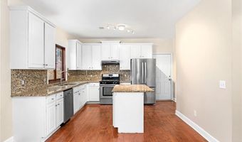560 Kimball Crest Ct, Alpharetta, GA 30022