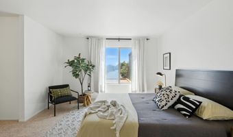 1038 Melrose Ave, Alameda, CA 94502