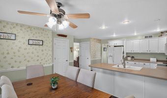 2421 Yorkshire Cir, Ames, IA 50010