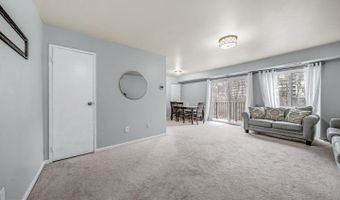 6137 EDSALL Rd #I, Alexandria, VA 22304