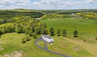 37 Trolly Farm Way, Falmouth, ME 04105