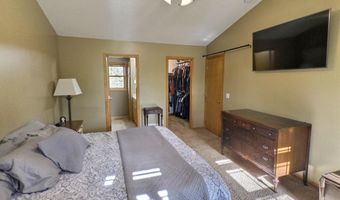 715 Acacia Dr S, Annandale, MN 55302