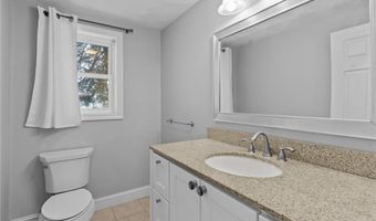 84 Phillip Ave, Cumberland, RI 02864