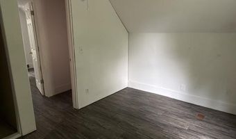 812 E 9th St, Auburn, IN 46706