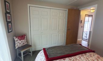 10550 SE 70th Ave 8, Milwaukie, OR 97222