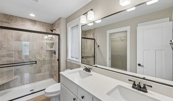 314 NE Meadow Ln, Ankeny, IA 50021