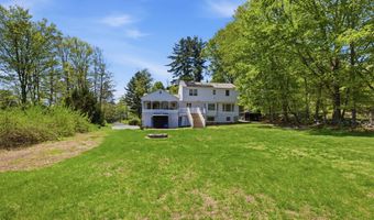17 Wolfpits Rd, Bethel, CT 06801