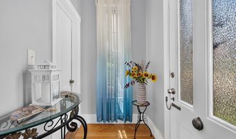 164 Pleasant St, Athol, MA 01331