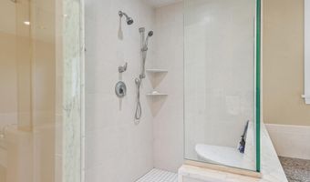 53 Ammonoosuc Dr, Bartlett, NH 03812
