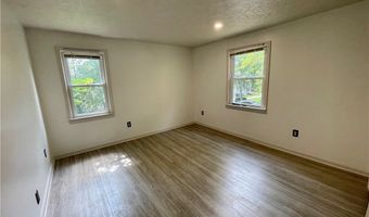 1079 Orlando Ave, Akron, OH 44320