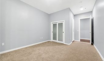 4575 DEAN MARTIN Dr 304, Las Vegas, NV 89103