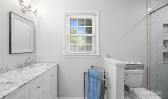 6119 Carmel Station Ave, Charlotte, NC 28226